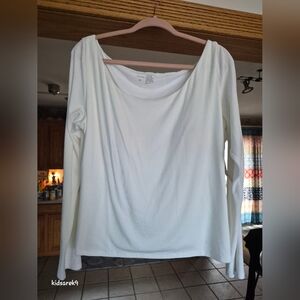 Soma Built-In Bra White LS Top 🖤